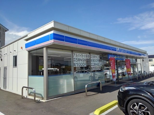 コンビニ　ローソン丸亀川西町北店（コンビニ）まで450m