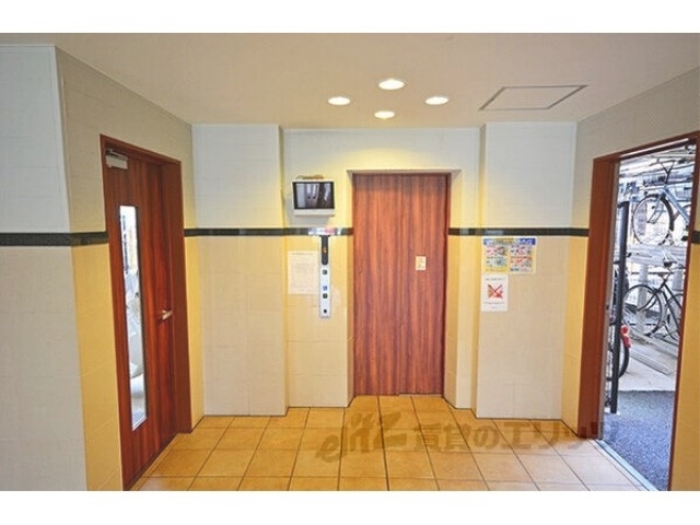 その他　エレベーター