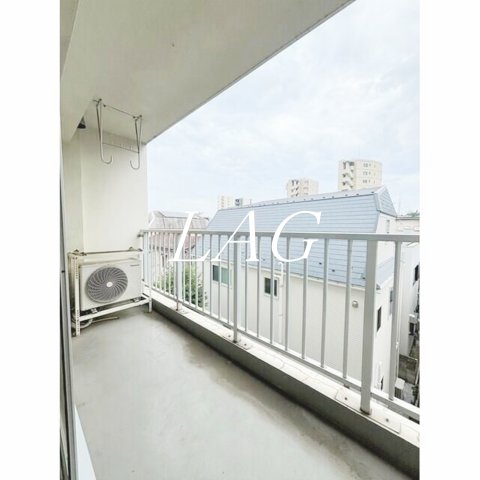 バルコニー　バルコニーです。