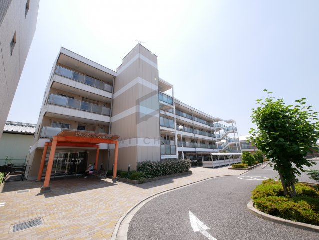 エントランス　毎日通るエントランスはこのようになっています