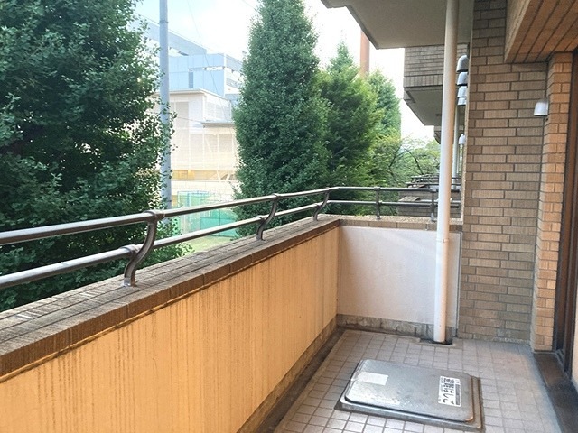 バルコニー　※同仕様写真含む