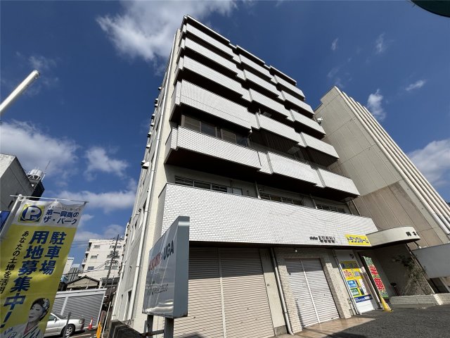 建物外観　1982年築　岡本ビル