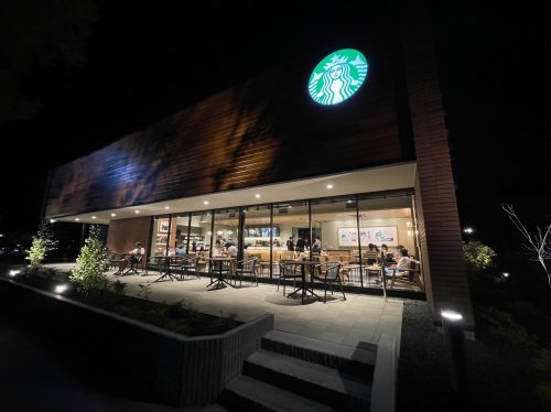 飲食店　スターバックスコーヒー前橋六供町店（飲食店）まで401m