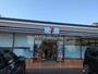 コンビニ　セブンイレブン横浜田奈駅東店（コンビニ）まで701m