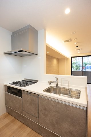 キッチン　※写真は同タイプ住戸です。