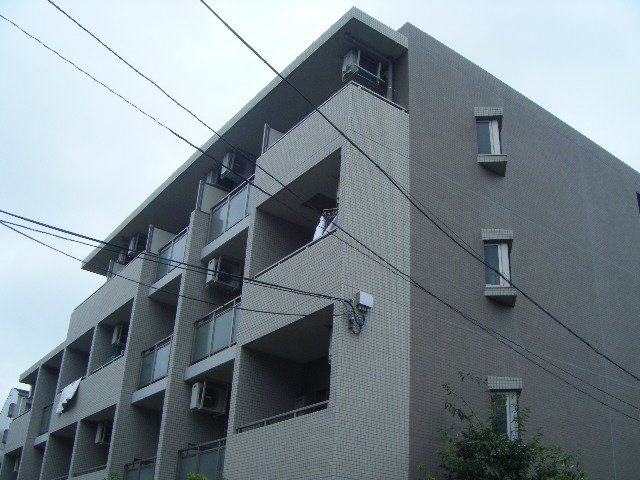 建物外観　南東向きの建物です
