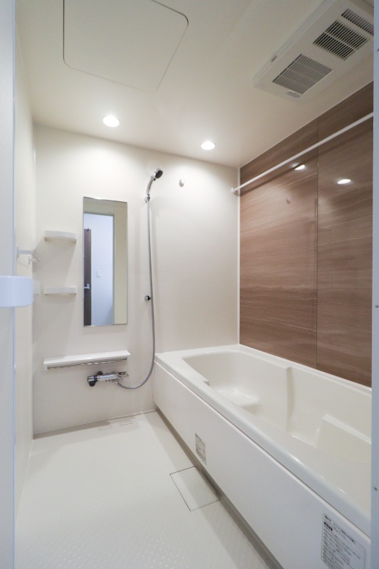 バス・シャワールーム　図面と現状に相違がある場合には現状を優先