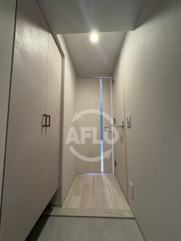 玄関　ルフォンプログレ天満橋マークス　玄関
