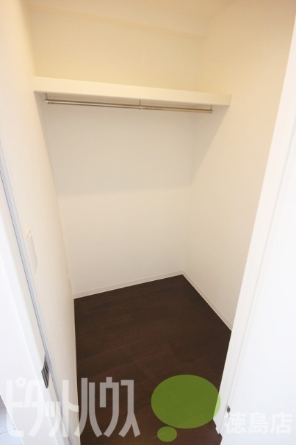 SUNNY SIDE COURTの内装写真