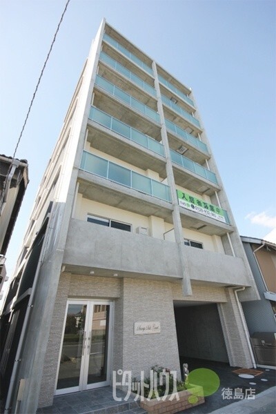 SUNNY SIDE COURTの外観写真