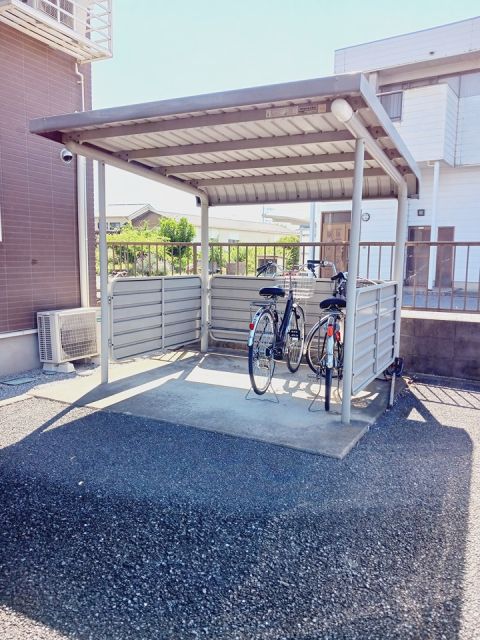 ＪＲ高崎線 熊谷駅 徒歩61分 2階建 築16年の外観写真