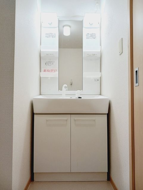ＪＲ高崎線 熊谷駅 徒歩61分 2階建 築16年の内装写真