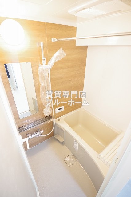 地下鉄御堂筋線 なかもず駅 徒歩5分 8階建 築28年の風呂写真