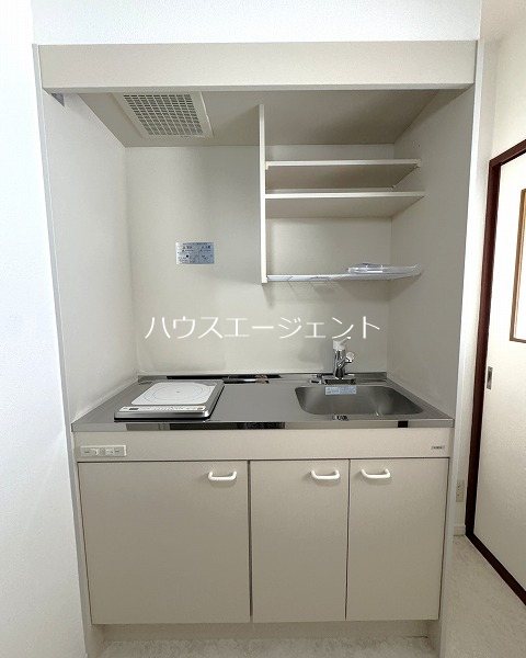 キッチン　1口ＩＨコンロです。