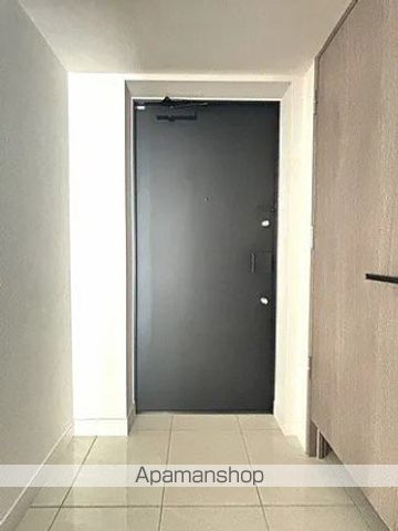 クラリティア入谷の玄関写真