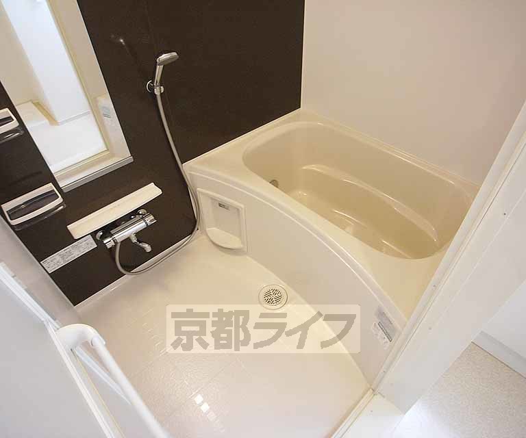 バス・シャワールーム　オシャレなお風呂です。