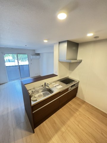 ＪＲ関西本線 八尾駅 徒歩8分 2階建 築5年のキッチン写真
