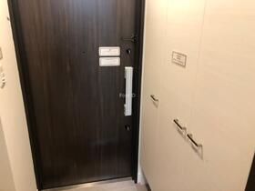 玄関　※別部屋参照