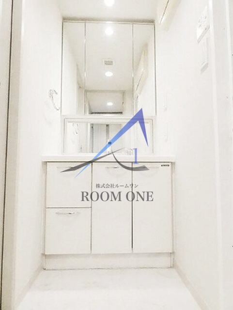 洗面設備　洗面台です。