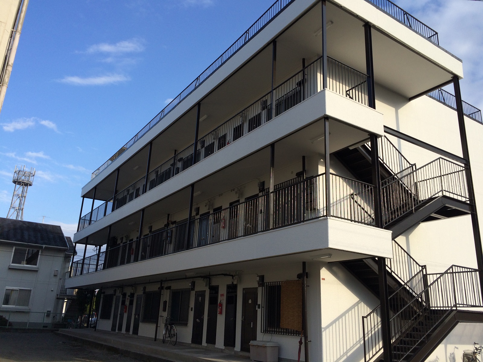 大阪府高槻市寺谷町/エアコン(11～17畳用)