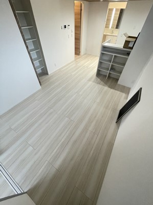 居室・リビング　※同物件、別部屋の写真です。