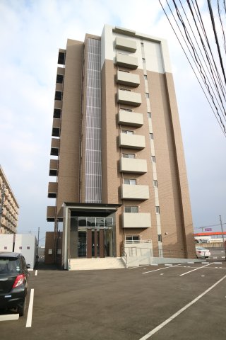 北九州市若松区北湊町のマンションの建物外観