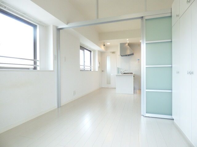 居室・リビング　同建物別部屋参照