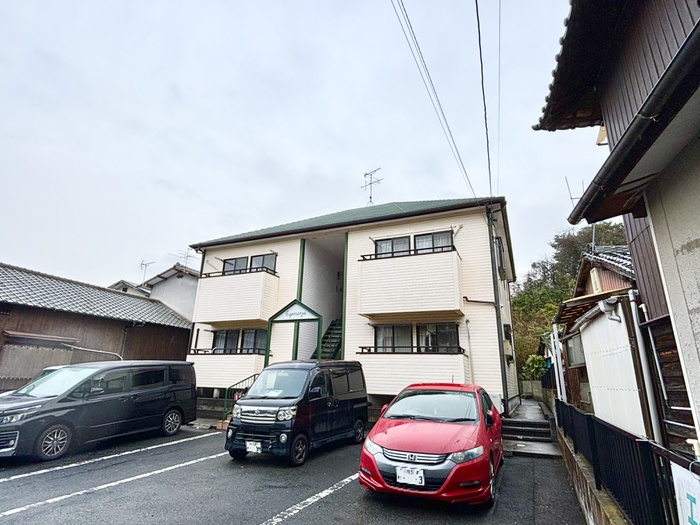 福岡県中間市中間１（アパート）の賃貸物件の外観