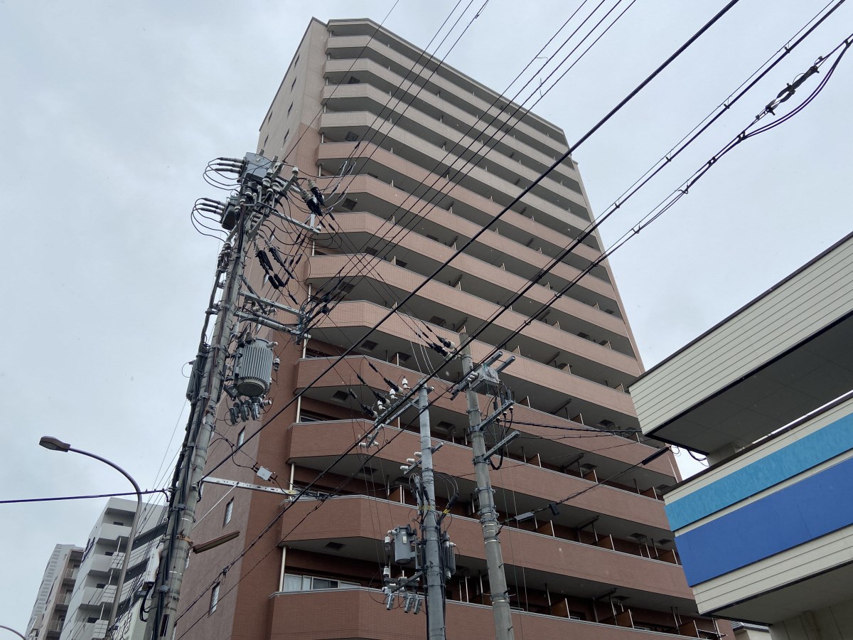 プレジオ神戸WESTの建物外観