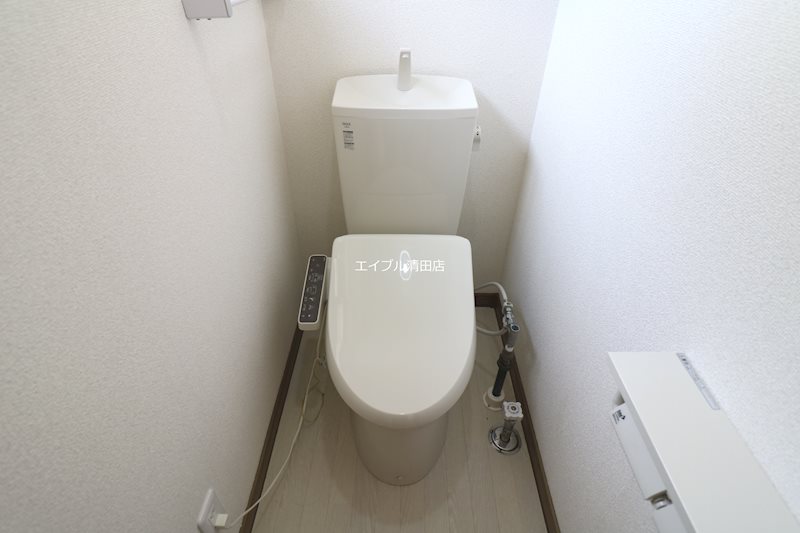 【里塚2-3戸建のトイレ】