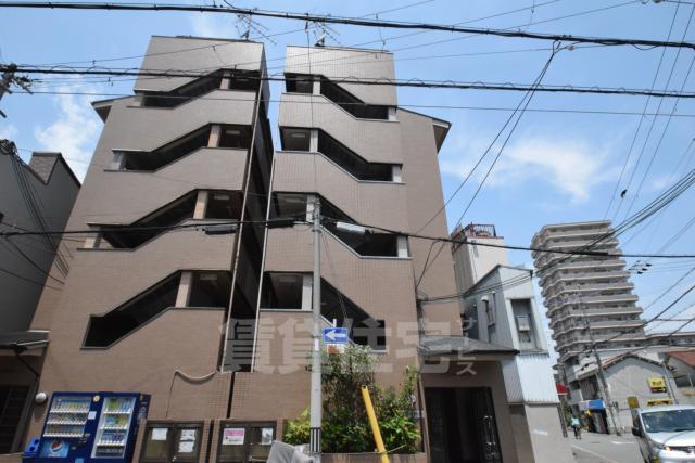 大阪市住吉区苅田のマンションの建物外観