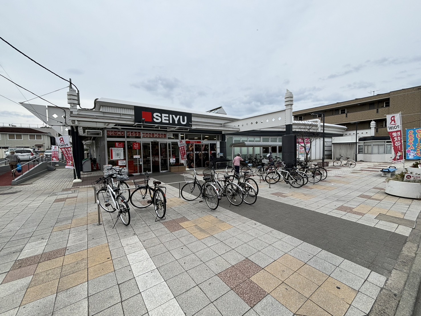 スーパー　西友木町店（スーパー）まで282m