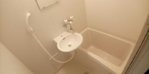 バス・シャワールーム　設備・使用は号室により異なる為、現況を優先致します。