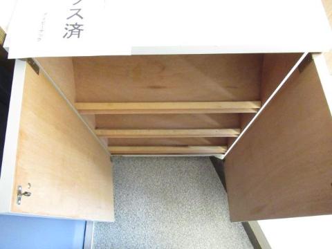 末広13番館　収納　シューズＢＯＸ