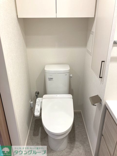 トイレ　※写真は同タイプ住戸です。