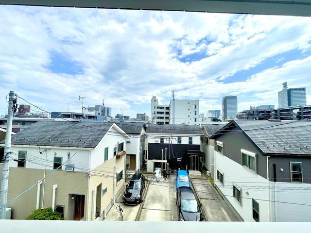 眺望　２階リビング前バルコニーからの眺望