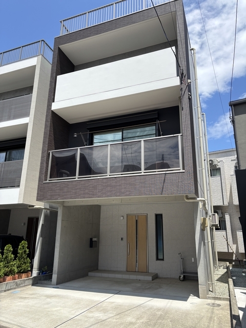 建物外観　ペット飼育可能物件（犬種制限無・３匹まで可）