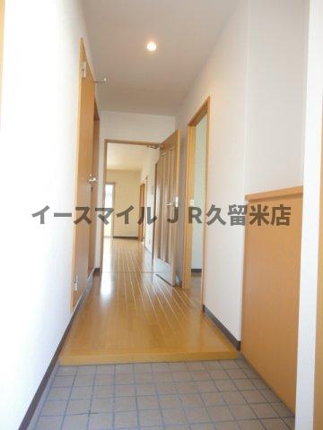 玄関　落ち着いた玄関です