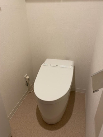 トイレ　※別部屋の参考写真です。