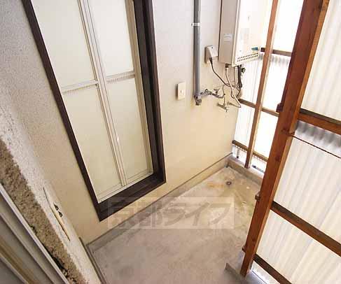 その他設備　洗濯機置き場もございます。