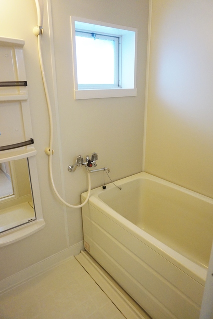 バス・シャワールーム　遅い帰りもぽかのぽかの追焚機能付！