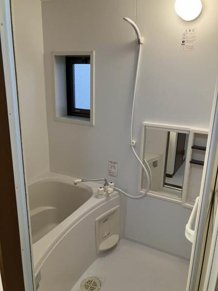 バス・シャワールーム　バス