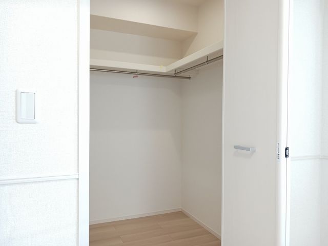 ウエアライトII_内装_4