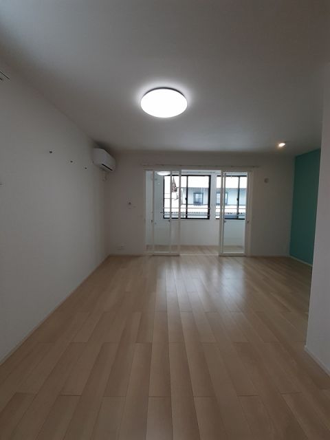 エクセルA_内装_0