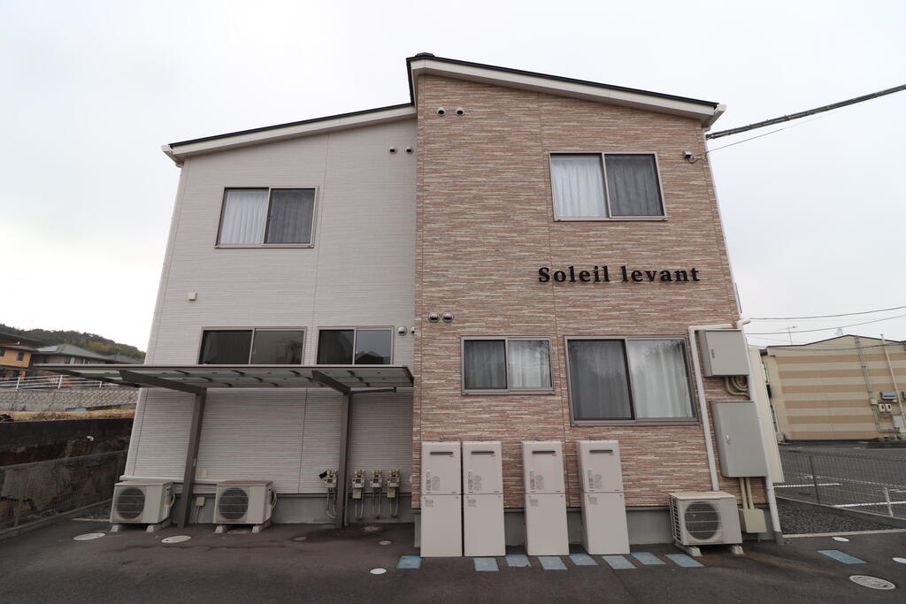 建物外観　六条院中の1LDK♪