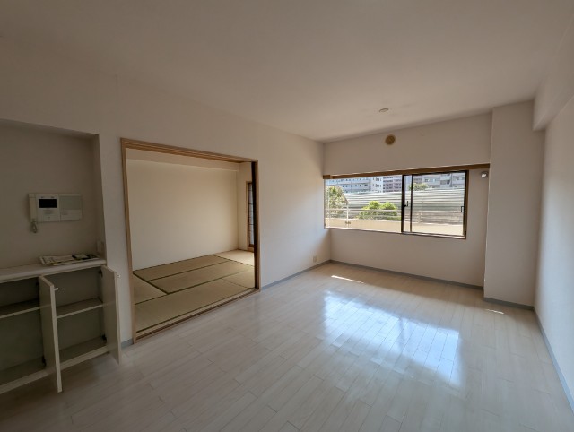 居室・リビング　リビング