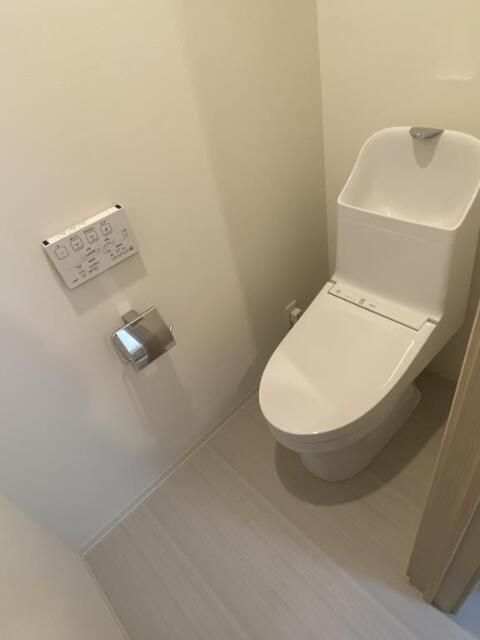 トイレ　トイレもきれいです