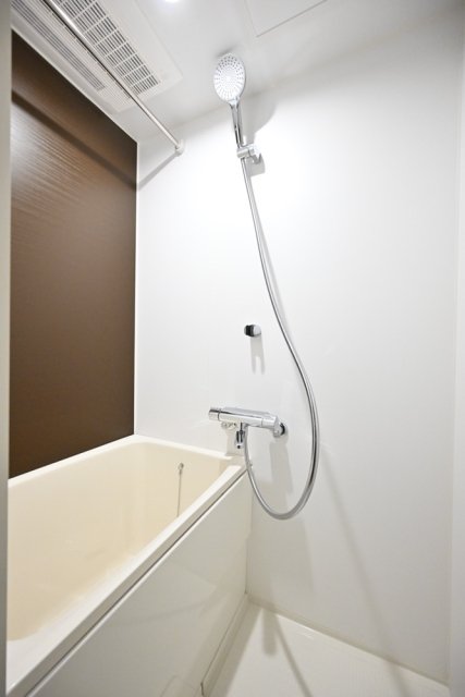 バス・シャワールーム　日々の暮らしに欠かせないお風呂です