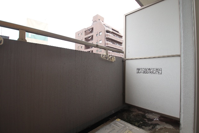 バルコニー　※別室の参考写真の為、現況優先です※
