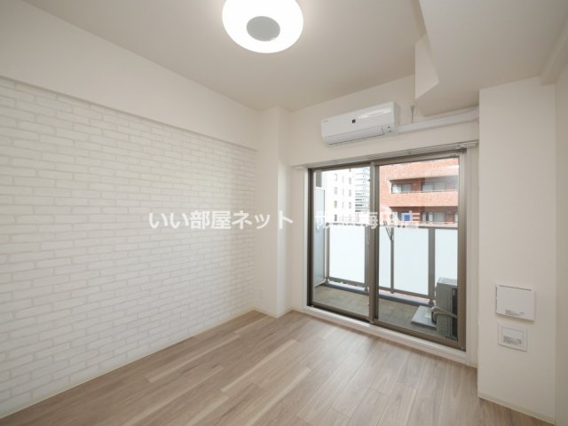 居室・リビング　画像と現状が異なる場合は現状優先となります。